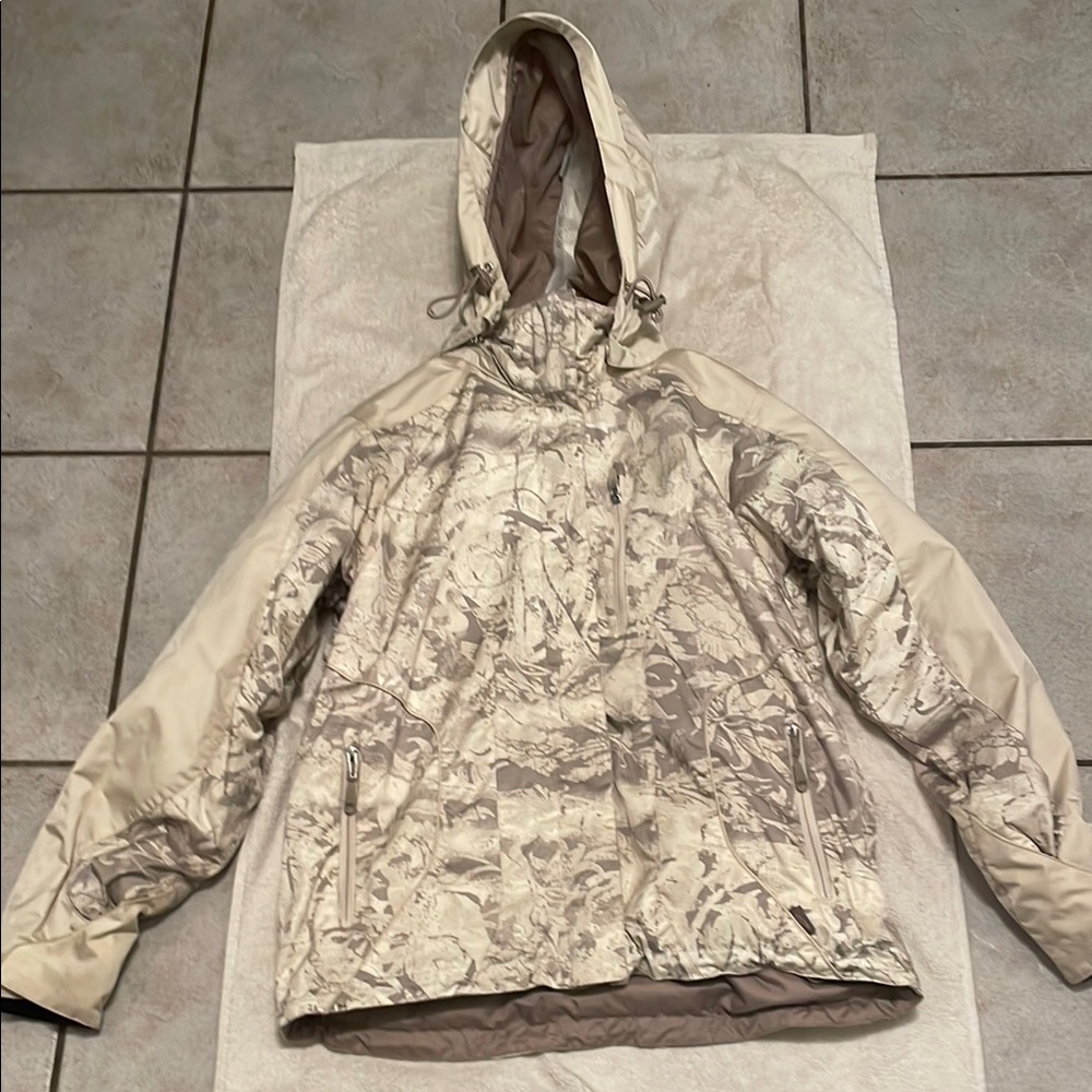 Obermeyer Hooded Outdoor Jacket in Desert Camo Pattern